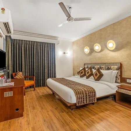 Clubhouse Nami Residency, Ahmedabad Hotel Exterior photo