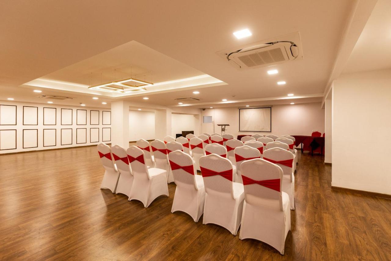 Hotel Clubhouse Nami Residency, 4*
