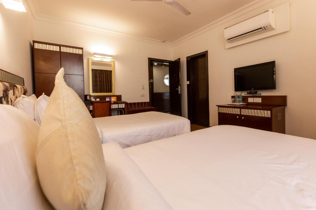 Clubhouse Nami Residency, Hotel