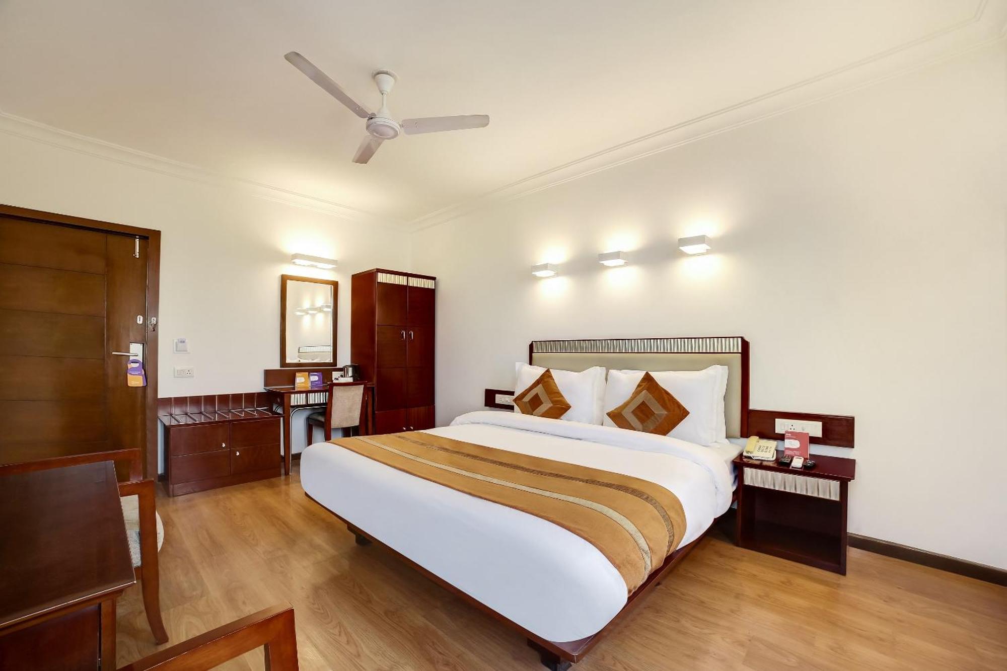 Clubhouse Nami Residency, Hotel 4*