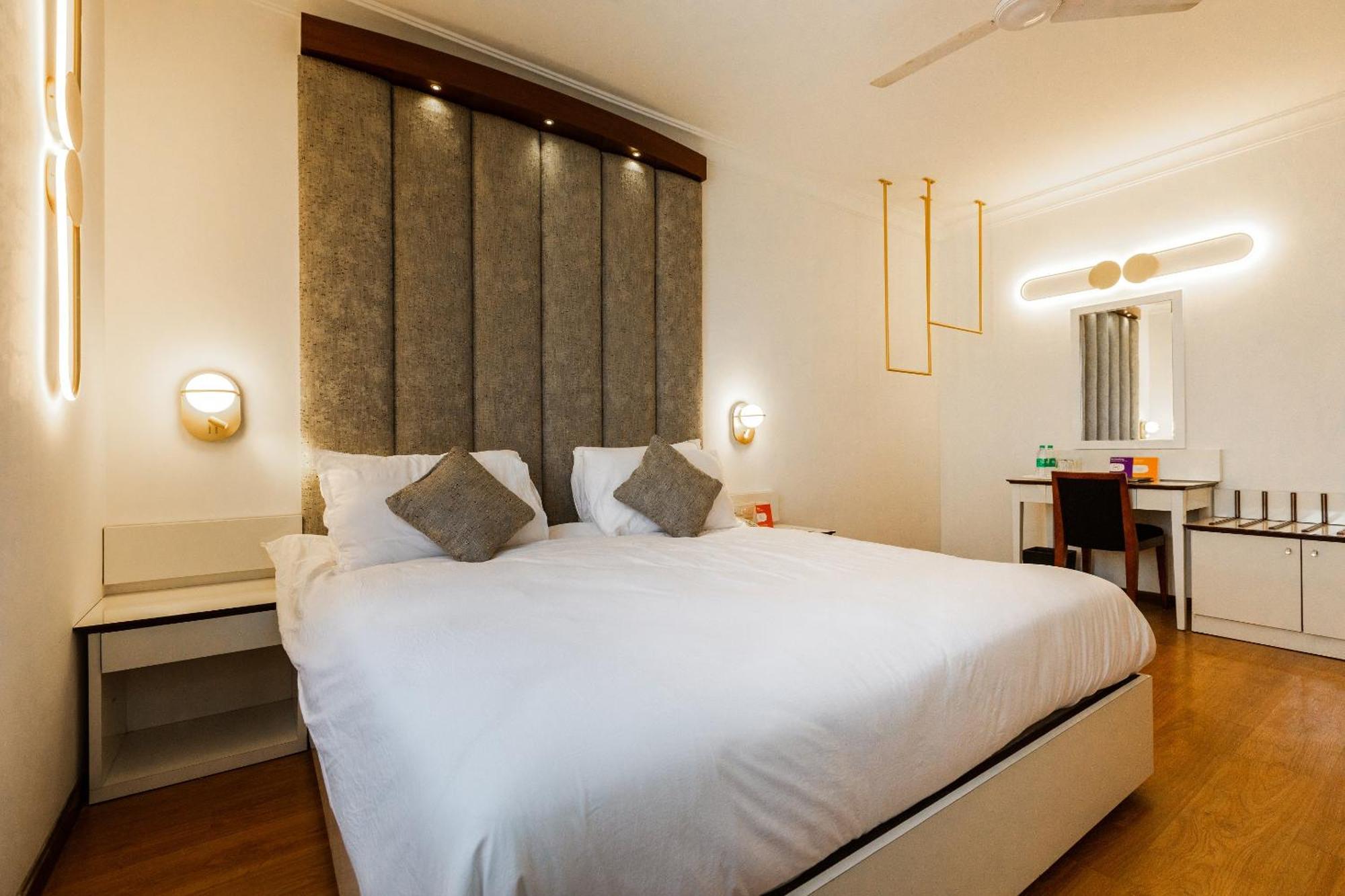 Clubhouse Nami Residency, Hotel Ahmedabad