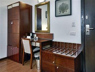 Hotel Clubhouse Nami Residency Near Sabarmati Riverfront