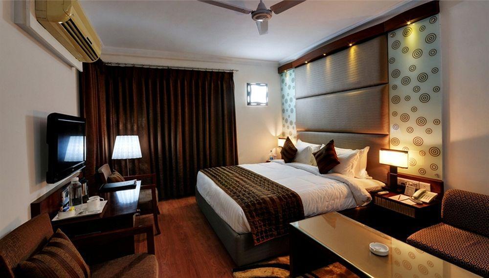 Clubhouse Nami Residency, Ahmedabad