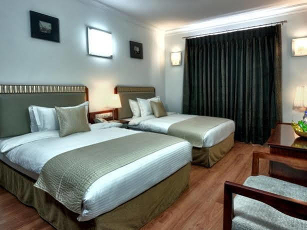Clubhouse Nami Residency, 4* Ahmedabad